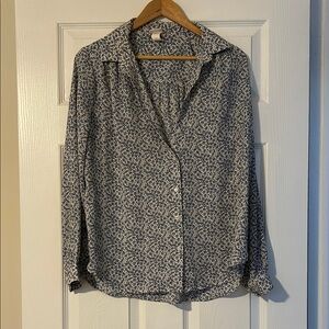 H&M Blue and White Button Down Shirt